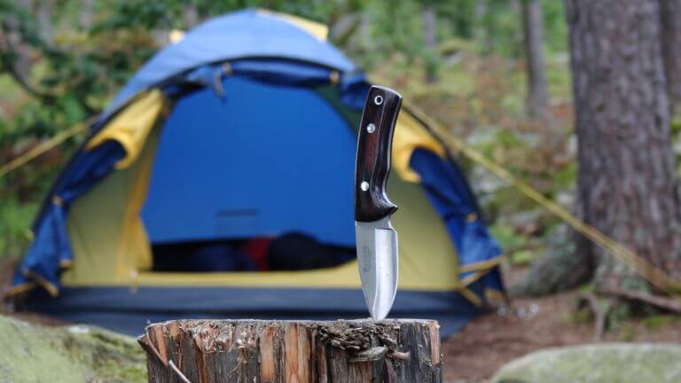 How To Keep Knives & Tools Sharp During Camping